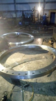 Flanges processing