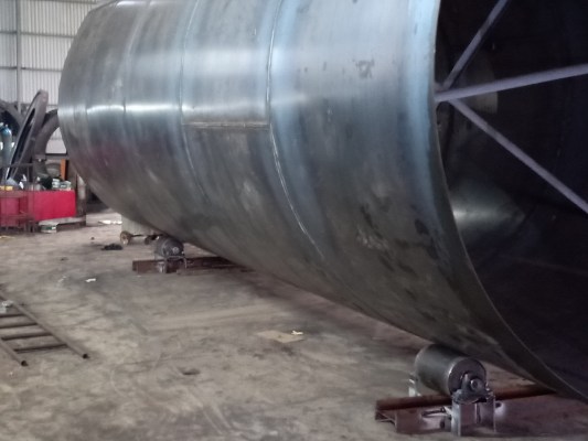 Manufacturing equipment