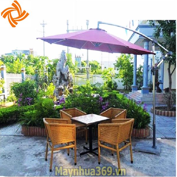 tables and chairs