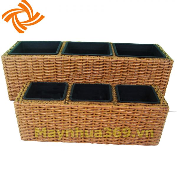 poly rattan flower pot