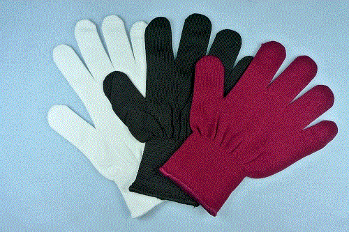 Knitted gloves
