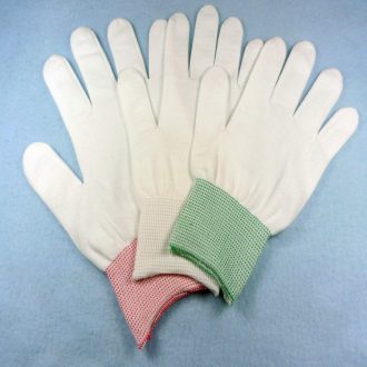 Nylon gloves