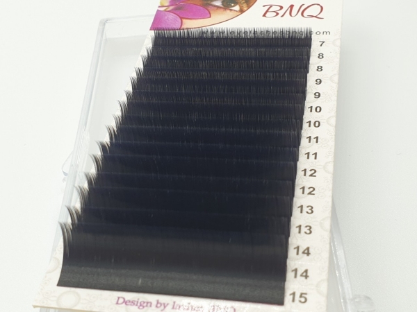 Eyelashes extenstion