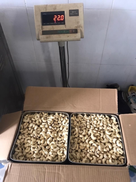 Cashew nuts