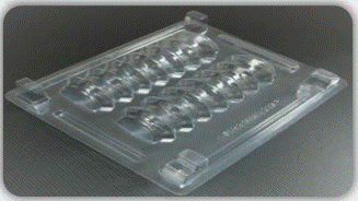 Formed plastic tray