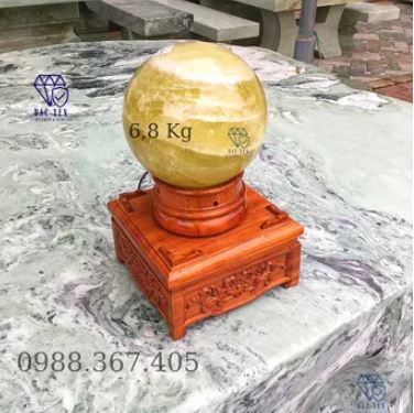 Yellow quartz stone ball