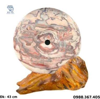 Natural pattern red copper