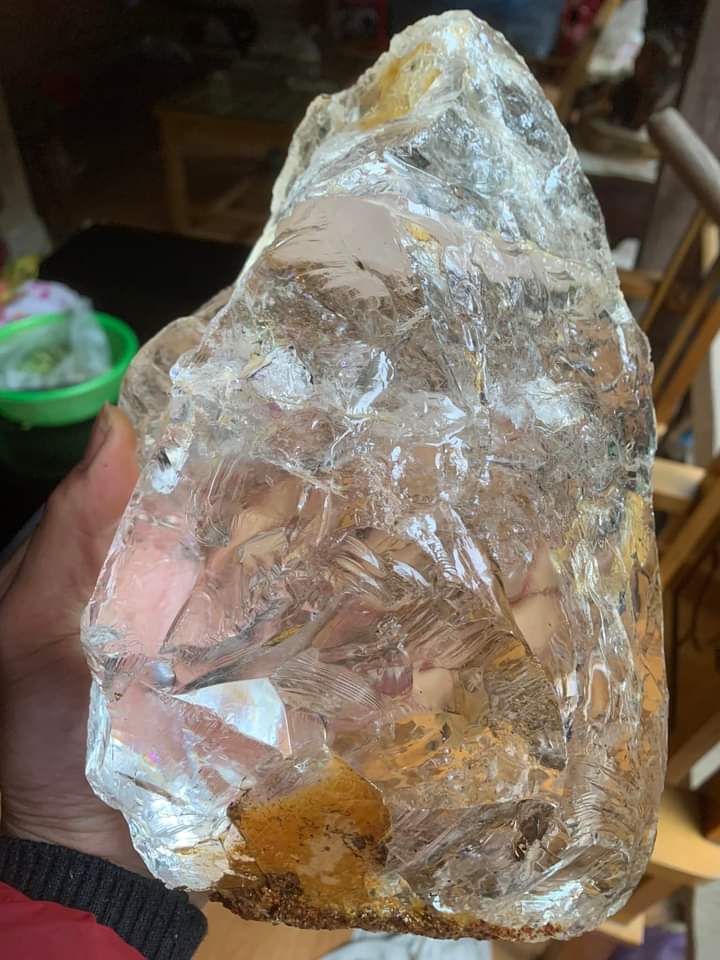 Five-color quartz for Feng Shui protection and foundation filling