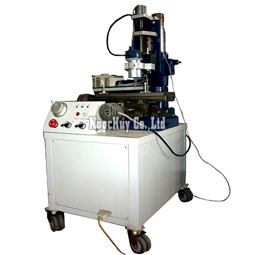 CNC milling machine model