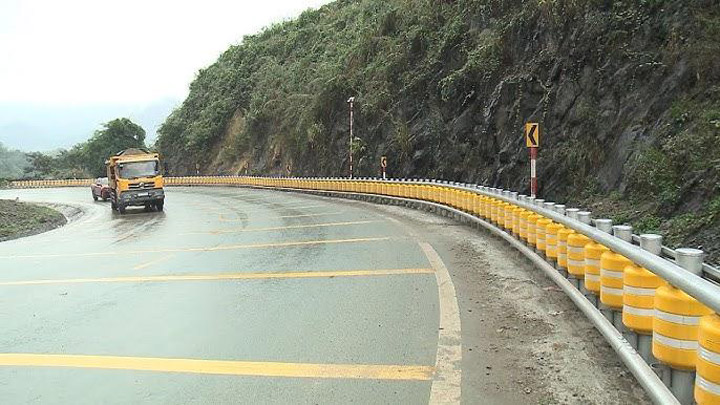 W-beam guardrail installation