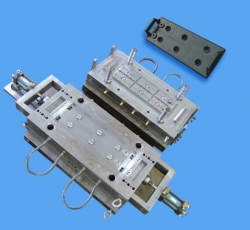 Battery lid mold