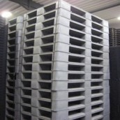 Grey pallet
