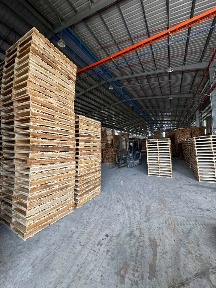 High-Quality Wooden Pallets