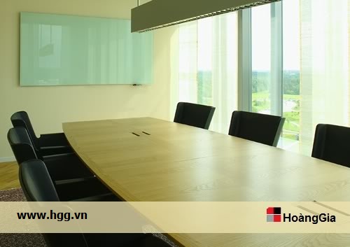 Glass whiteboards
