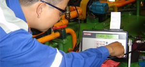 Hydraulic oil cleanliness testing service
