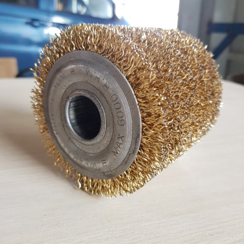 Wire wheel brush