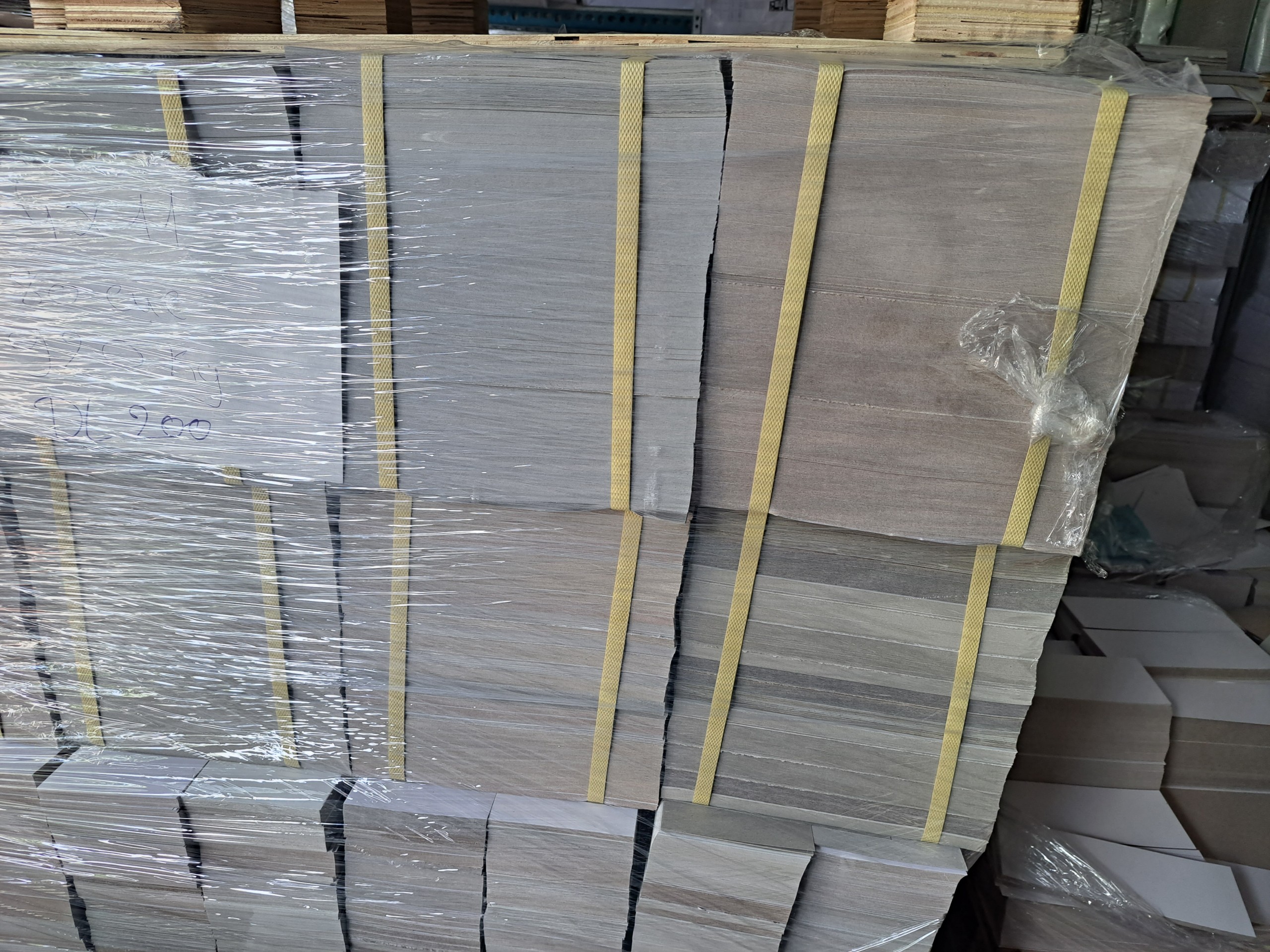 Lining paper