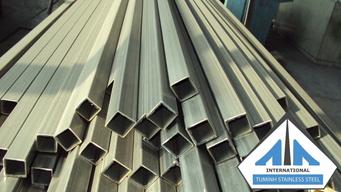 Stainless steel box