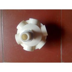 Plastic water sprinkler head