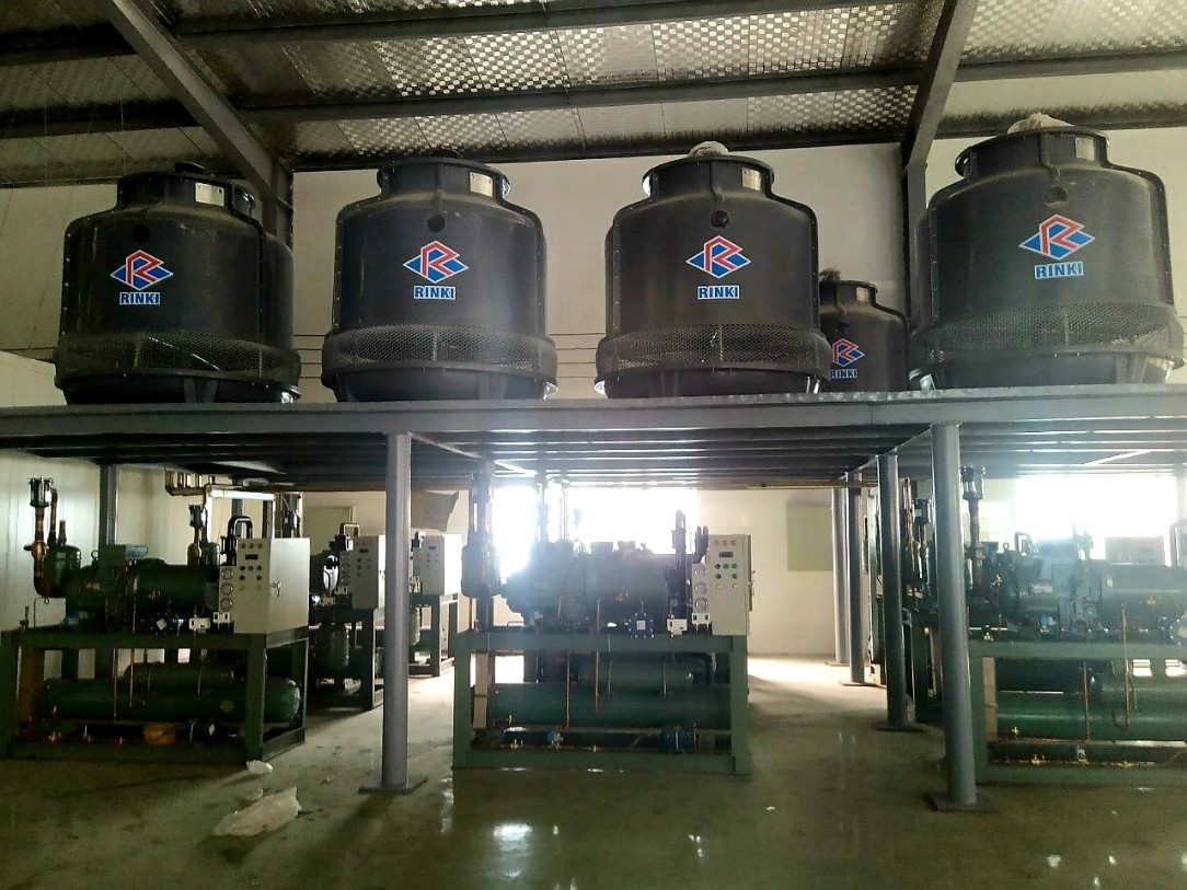 Round cooling tower