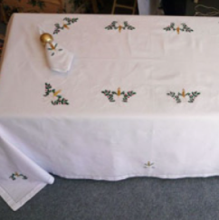 Linen table cloth