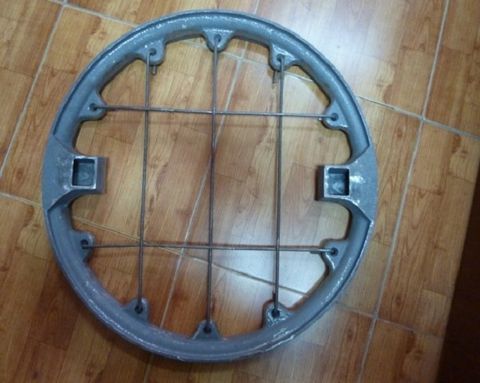 Cast iron gas cover