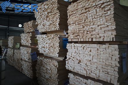Wood Staves - Material
