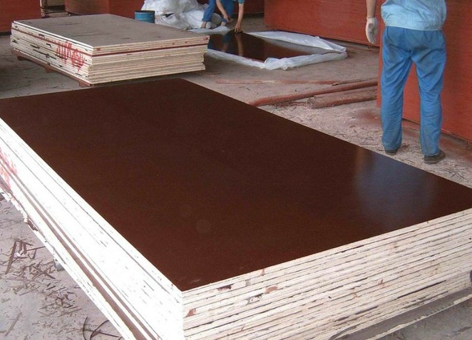 Film-coated plywood