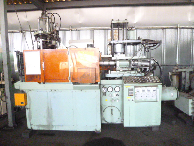 JSW Injection Molding Machine