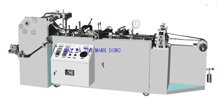 Back gluing machine