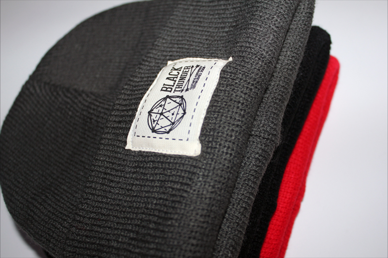 Woven labels