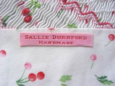 Woven labels