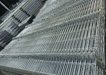 Hot-dip galvanized welded mesh