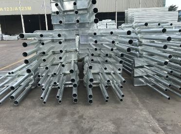 Hot-dip galvanized guardrails