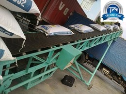 Lifting conveyors