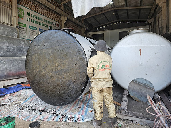 Processing and manufacturing industrial tanks as required