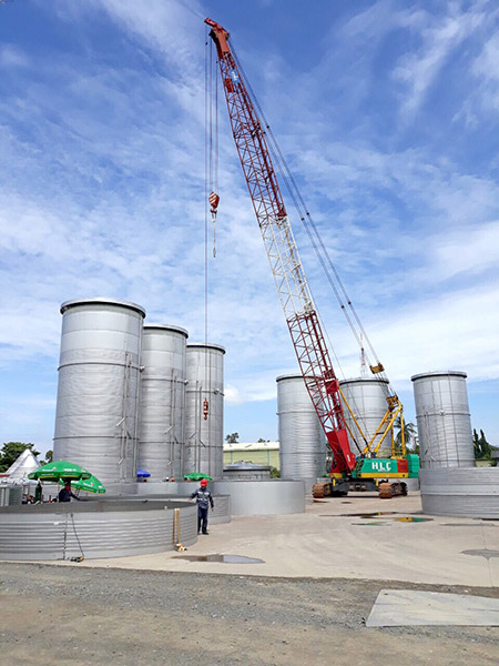 Industrial tank construction and installation
