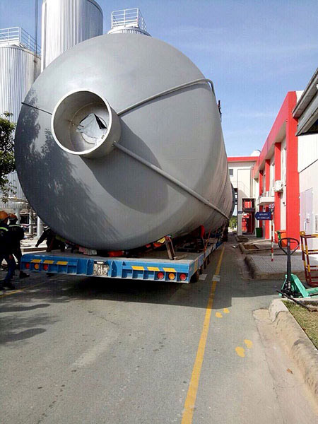 Industrial tank construction and installation