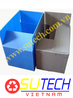 Plastic box