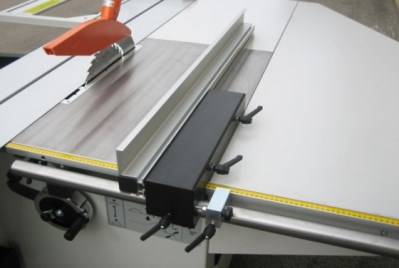 Wood Saw Machine