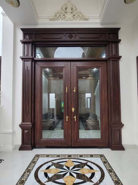 Aluminum glass doors
