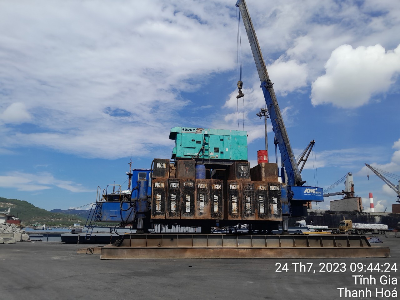 Pile driving construction