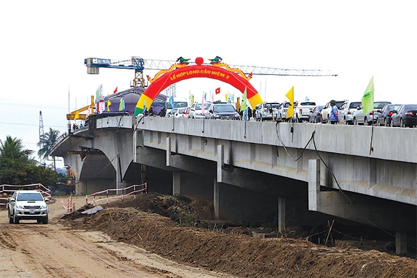Construction of bridges and ports