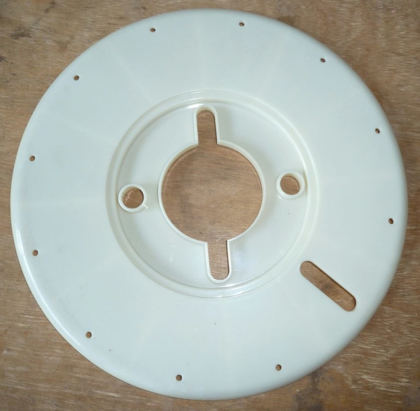 Plastic cap