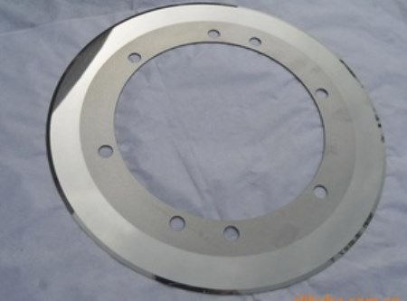 Blade for cardboard packaging industry