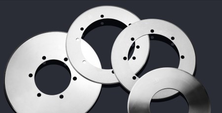 Blade for cardboard packaging industry