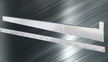 Blade for cardboard packaging industry