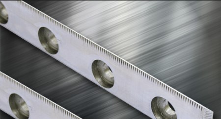 Blade for cardboard packaging industry