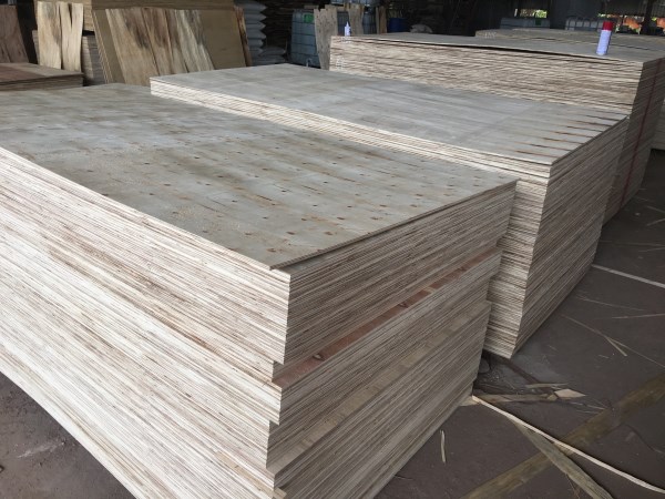 Packing plywood