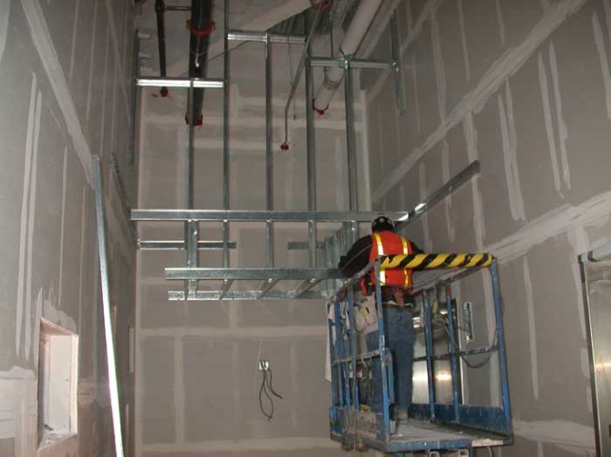 Elevator repair and maintenance